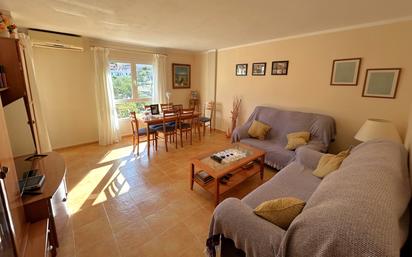 Sala d'estar de Apartament en venda en Andratx amb Aire condicionat