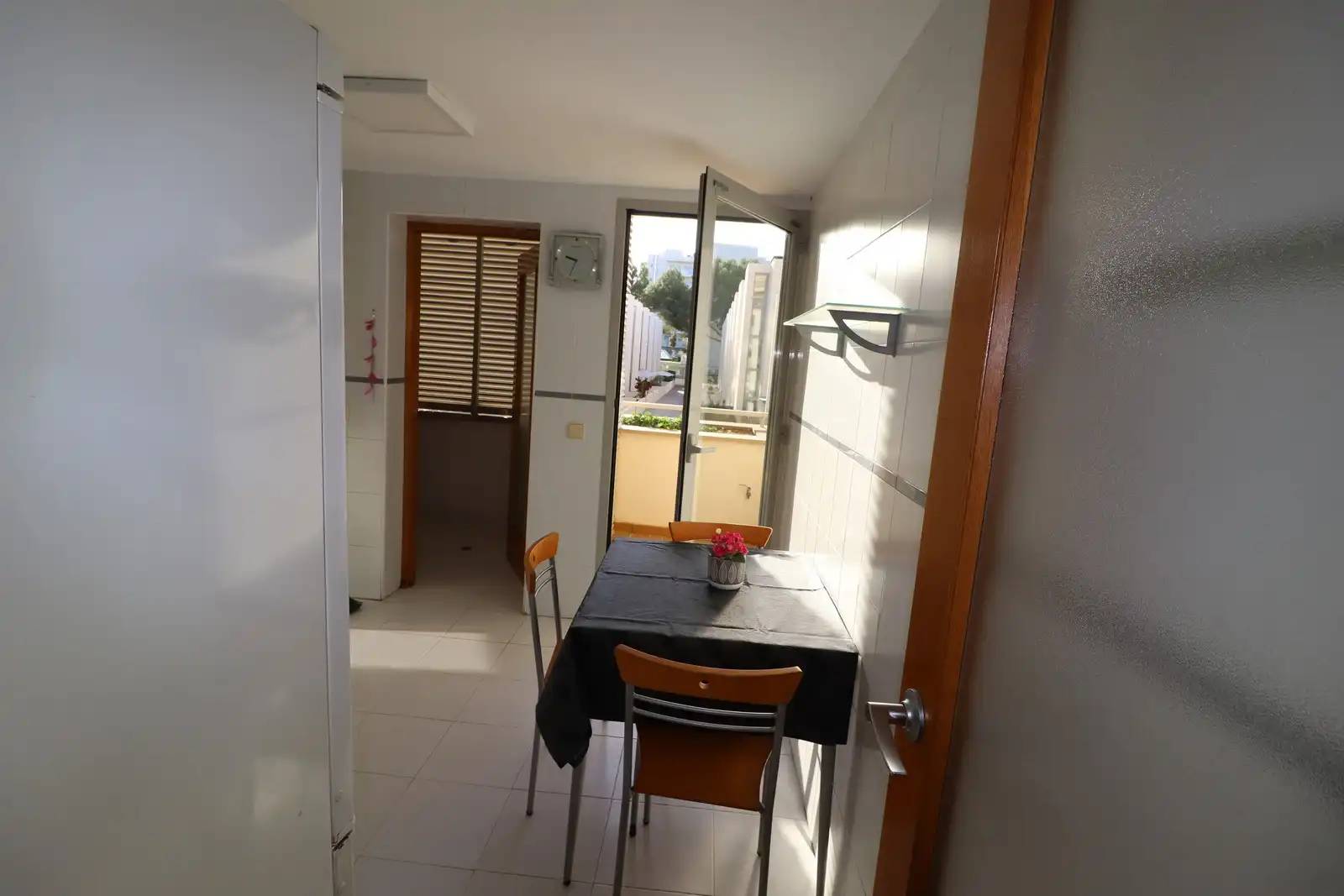 Cocina de Piso de alquiler en  Palma de Mallorca con Aire acondicionado, Parquet y Terraza