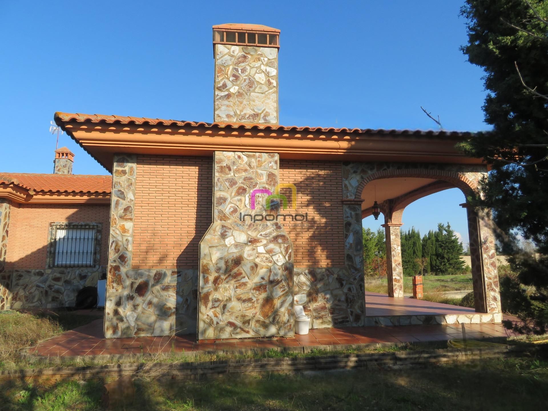 Terrassa de Casa o xalet en venda en Badajoz Capital amb Aire condicionat, Calefacció i Jardí privat