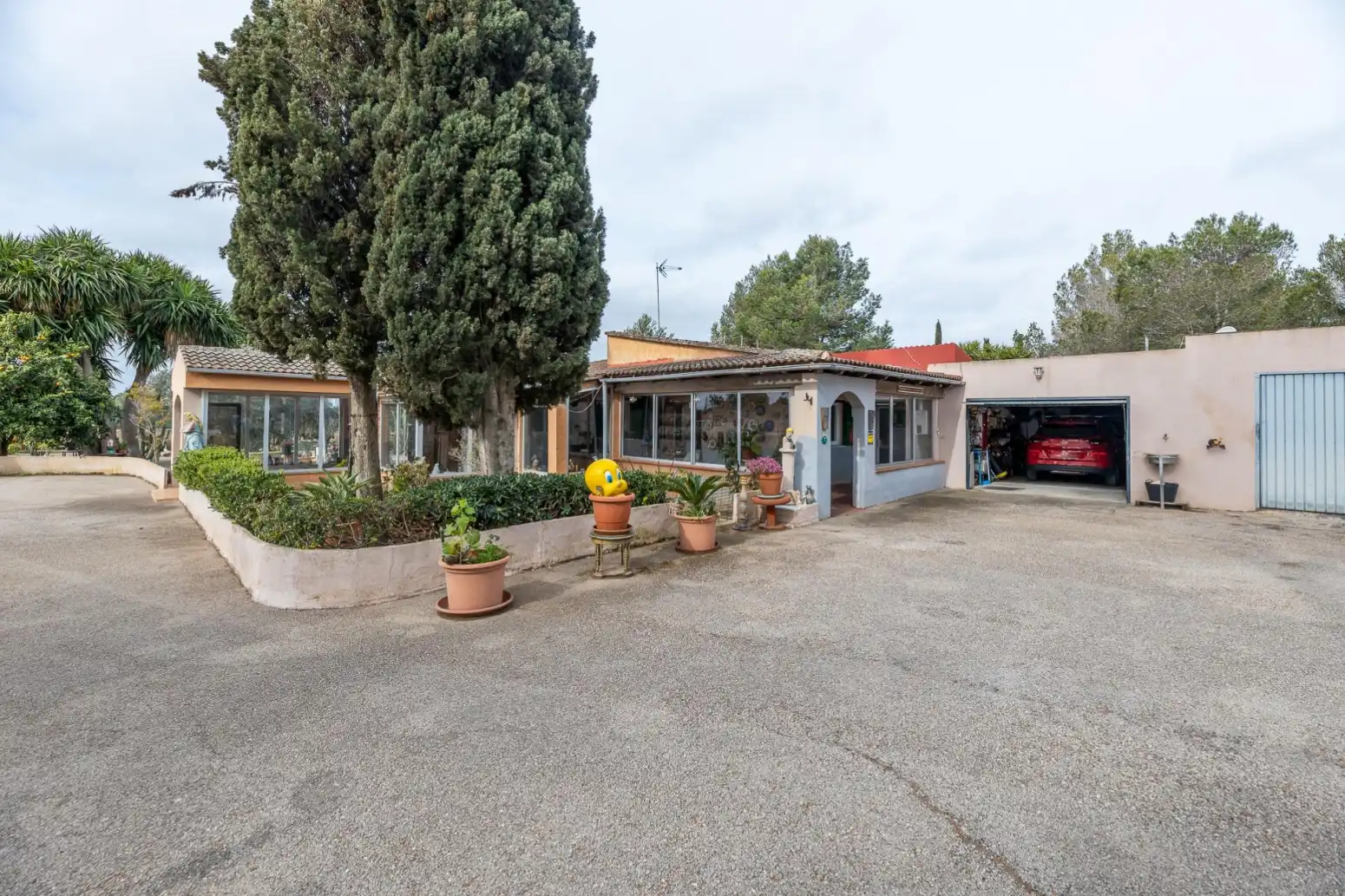 Vista exterior de Casa o chalet en venta en Llucmajor con Parquet, Terraza y Trastero