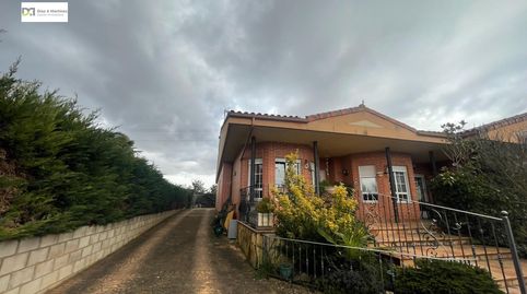 Foto 3 de Casa o chalet en venta en Villaquilambre, León