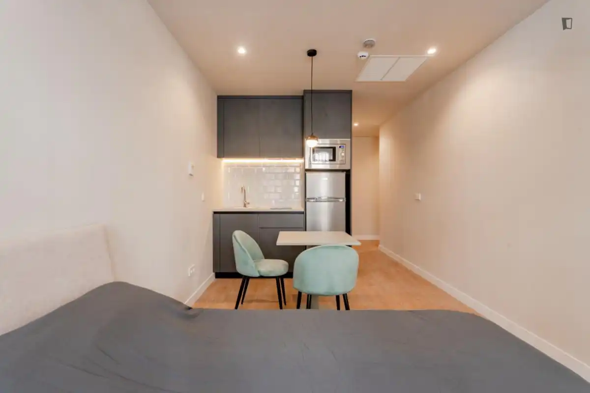 Habitación de Estudio de alquiler en Getafe con Aire acondicionado, Calefacción y Amueblado