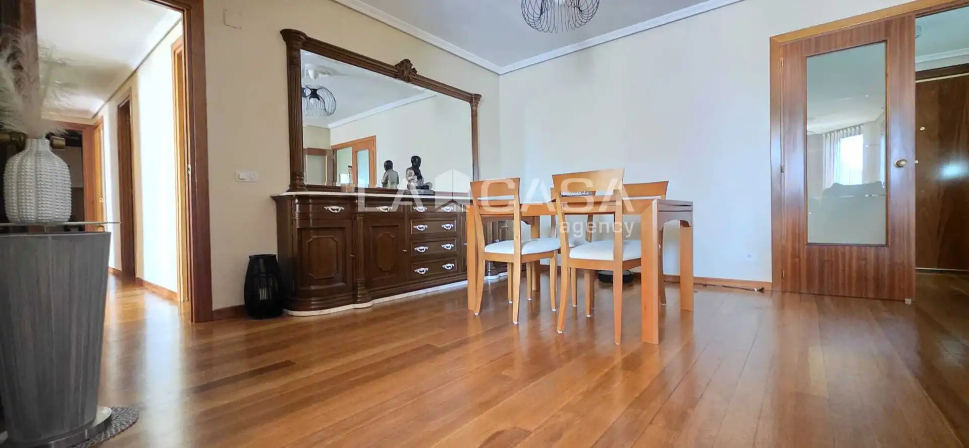 Comedor de Piso en venta en Valladolid con Calefacción y Trastero