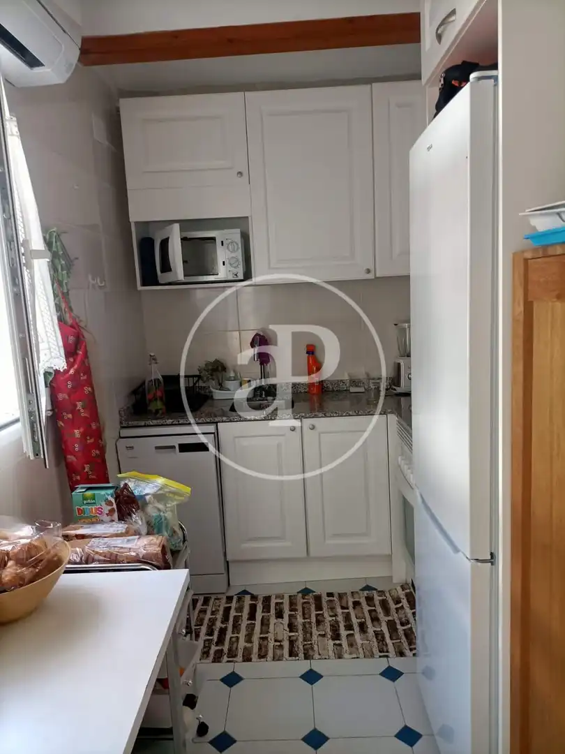 House with pool to rent in Carrer Ulisses, imagen 11