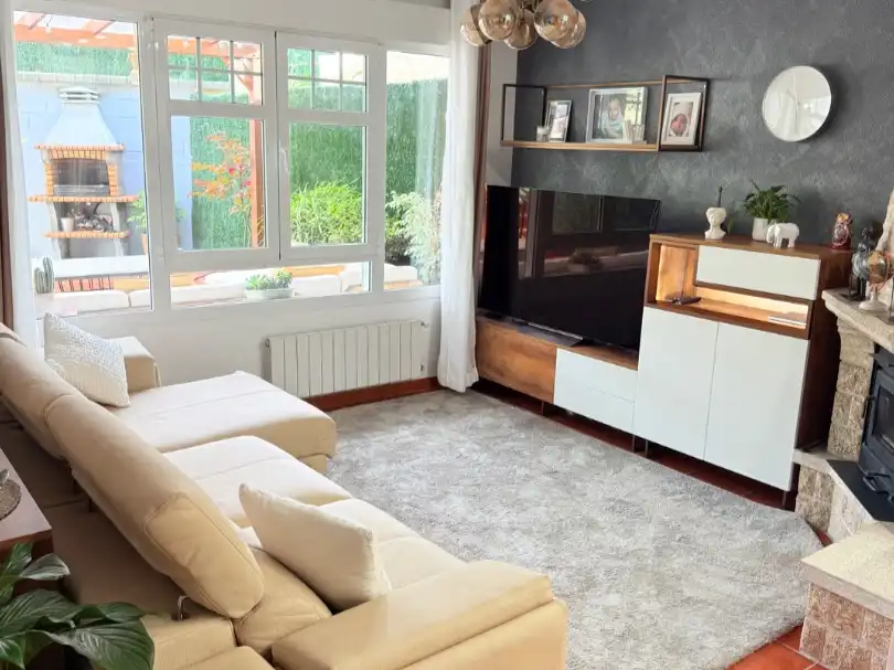 Sala d'estar de Casa o xalet en venda en Okondo, Araba - Álava