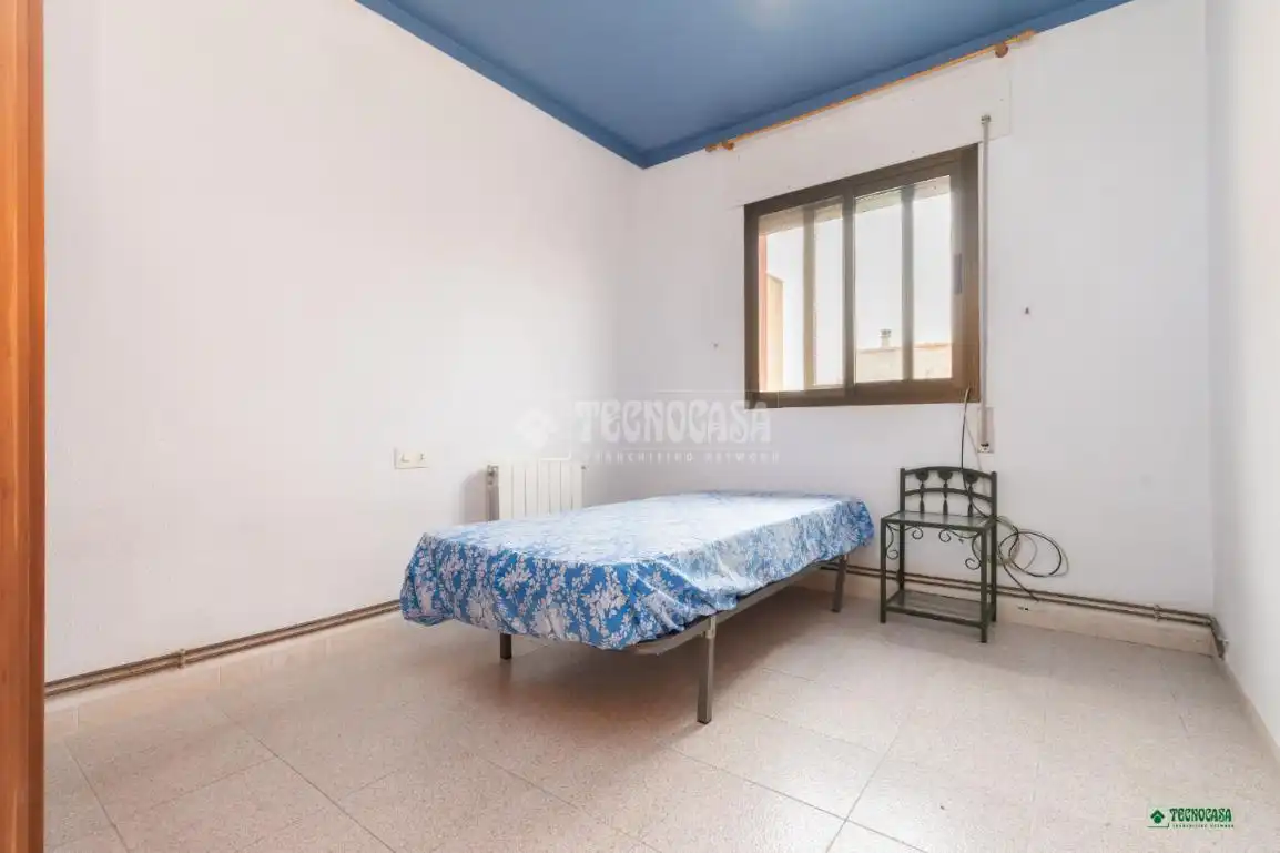 Schlafzimmer von Einfamilien-Reihenhaus zum Verkauf in Zurgena mit Klimaanlage und Balkon