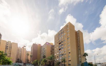 Exterior view of Flat for sale in Las Palmas de Gran Canaria  with Balcony