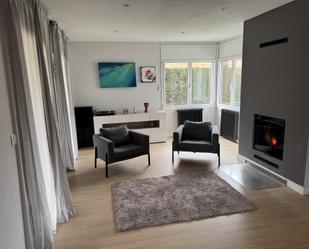 Sala d'estar de Casa o xalet de lloguer en Avinyonet de Puigventós amb Calefacció i Terrassa