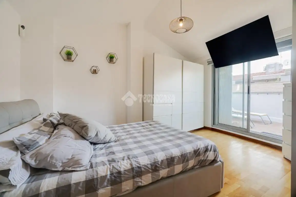 Schlafzimmer von Wohnung zum Verkauf in Sant Boi de Llobregat mit Klimaanlage, Heizung und Terrasse