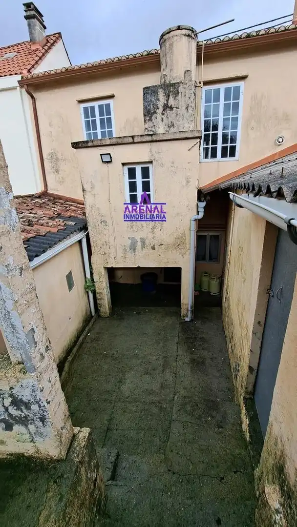 Haus oder Chalet zum Verkauf in A Pobra do Caramiñal mit Privatgarten und Abstellraum