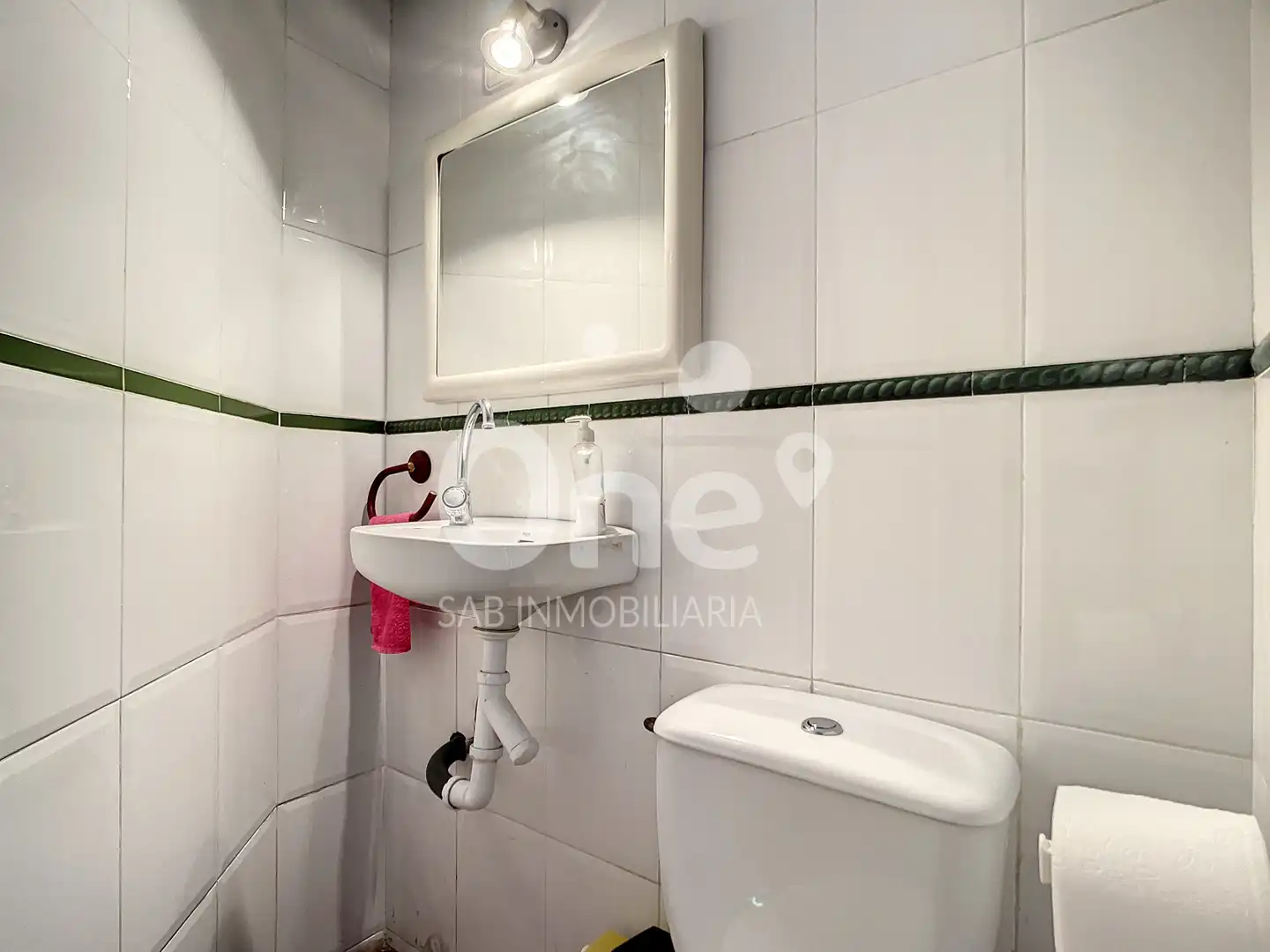 Baño de Local en venta en Valencia