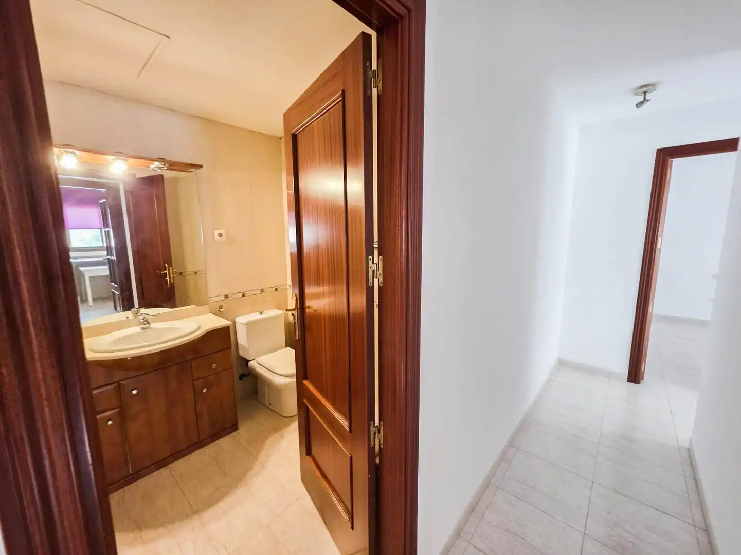 Badezimmer von Wohnung zum Verkauf in Monistrol de Montserrat mit Terrasse, Möbliert und Balkon