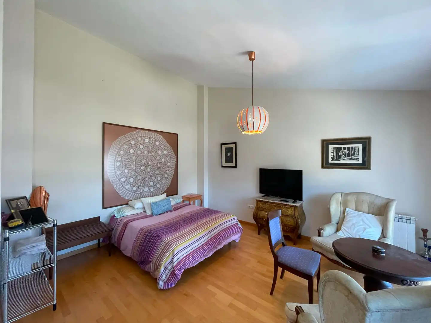 Habitación de Casa adosada en venta en San Leonardo de Yagüe con Calefacción, Jardín privado y Parquet