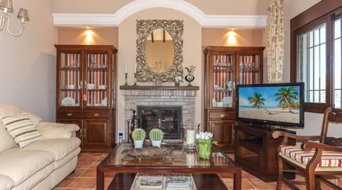 Foto 5 de Casa o xalet en venda a Avenida de Andalucía, Guaro, Málaga