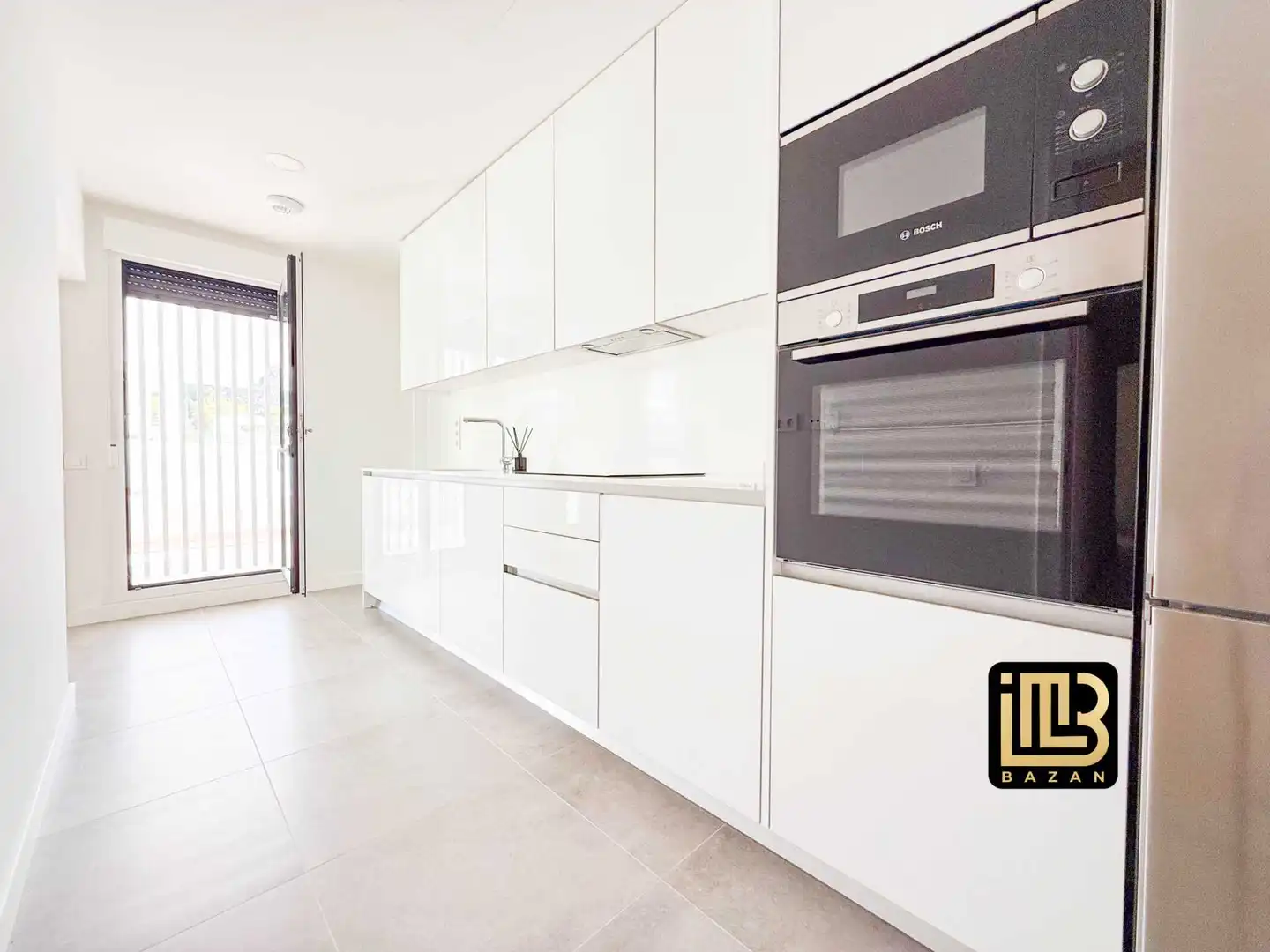 Kitchen of Flat for rent in Málaga  with Air Conditioner, Heating and Private garden