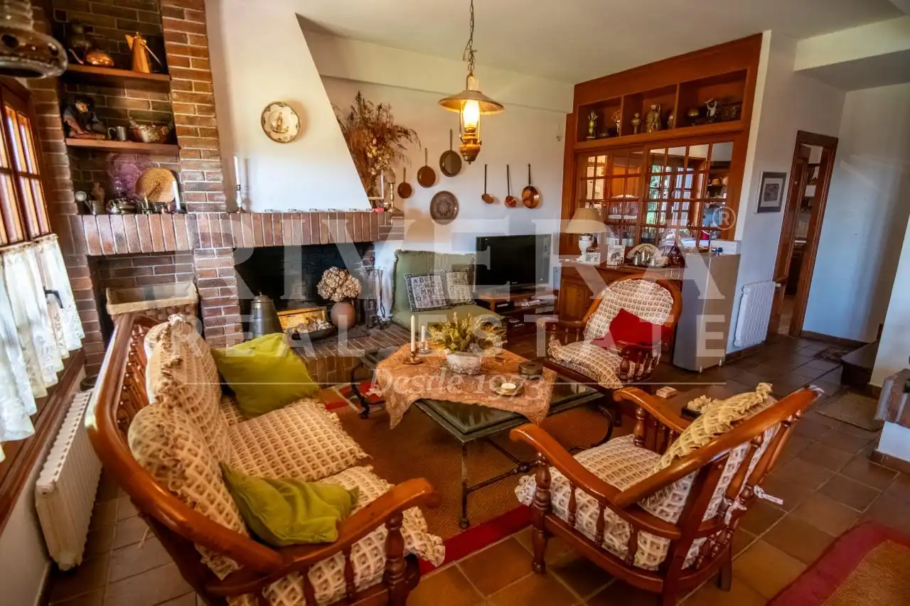 Sala de estar de Casa o chalet en venta en Vigo  con Calefacción, Jardín privado y Terraza
