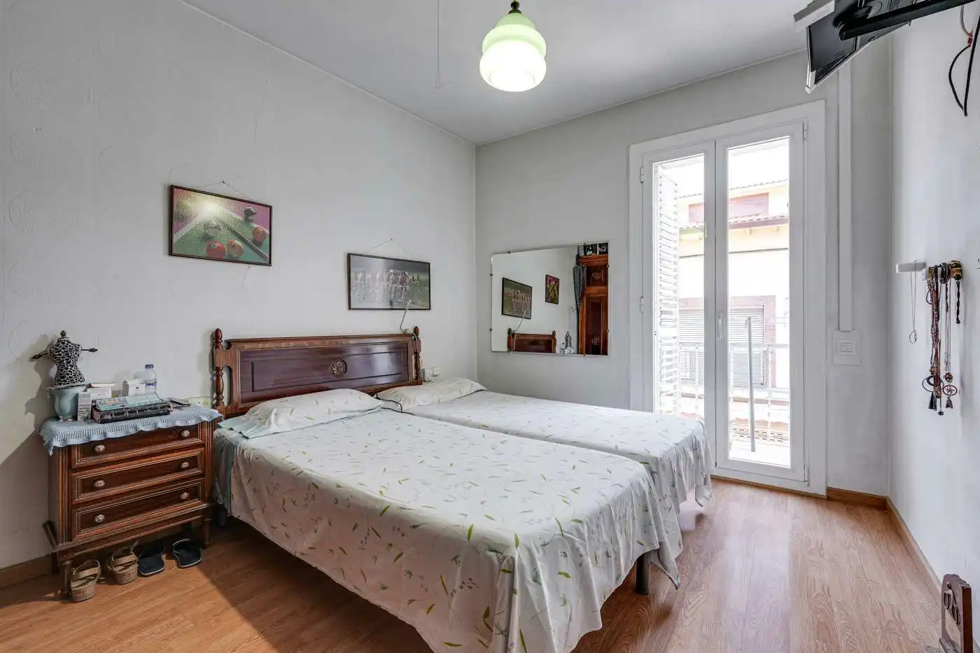 Casa adosada en venda a Parets del Vallès