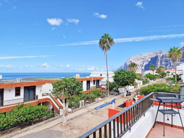 Ático en Venta en Adelfas en Acantilados de Los Gigantes