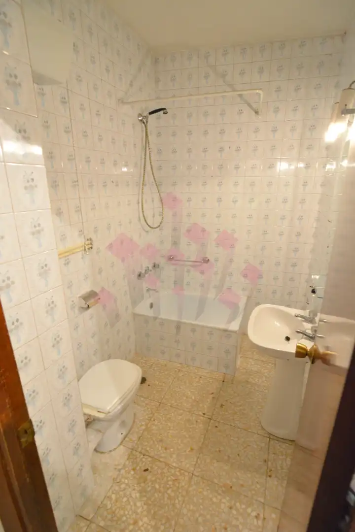 Bany de Pis en venda en Ciudad Real amb Calefacció