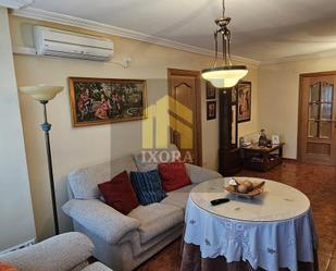 Living room of Flat to rent in Linares  with Air Conditioner