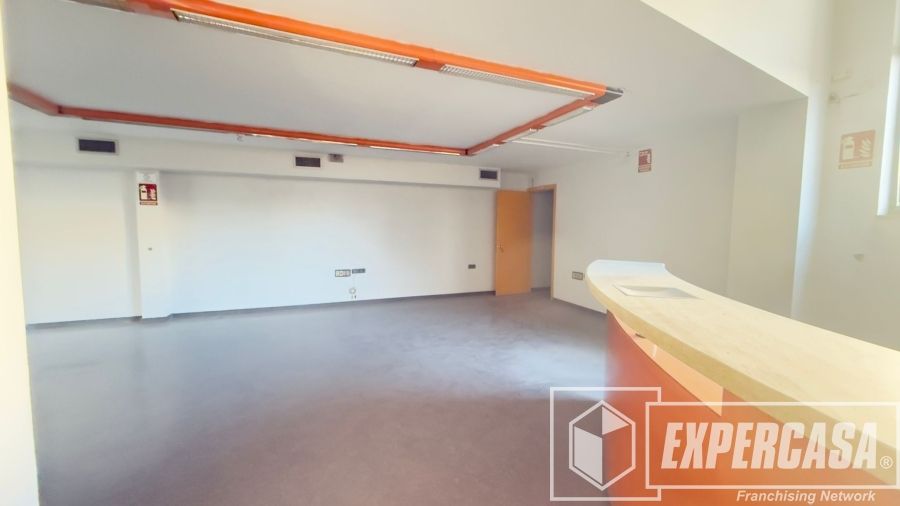 Premises for rent in  Valencia Capital