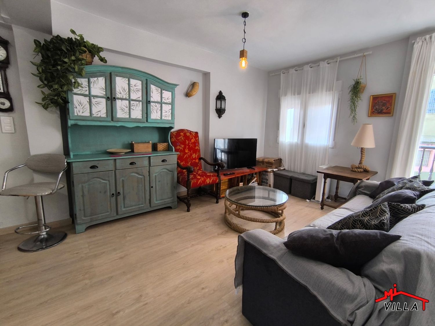 Living room of Flat for sale in Ampuero  with Parquet flooring, Terrace and Furnished