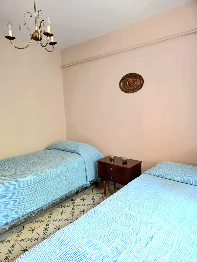 Dormitori de Casa o xalet en venda en Cervera de Pisuerga amb Calefacció i Jardí privat