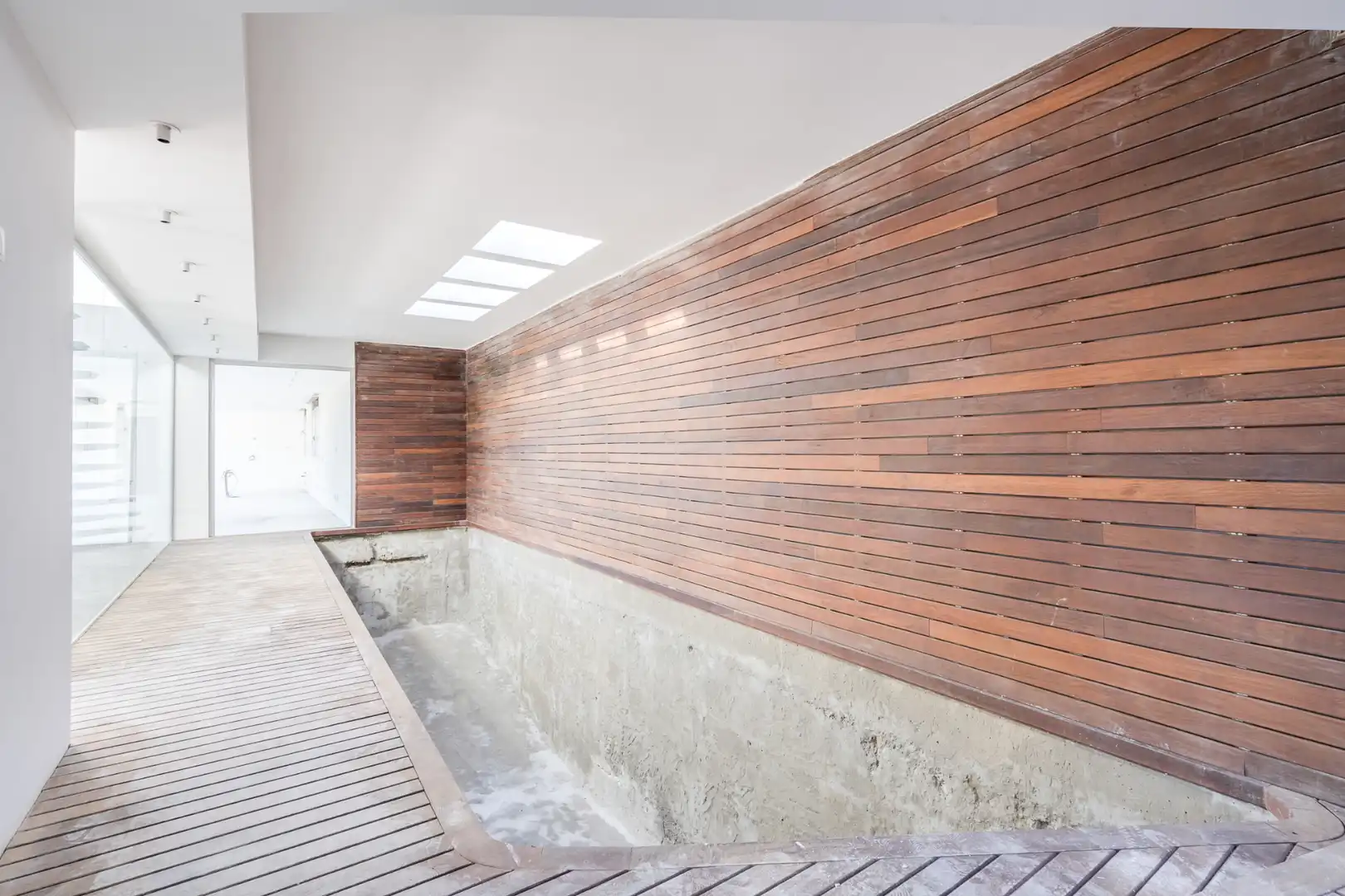 Piscina de Casa o xalet en venda en Sant Esteve Sesrovires amb Aire condicionat, Calefacció i Jardí privat
