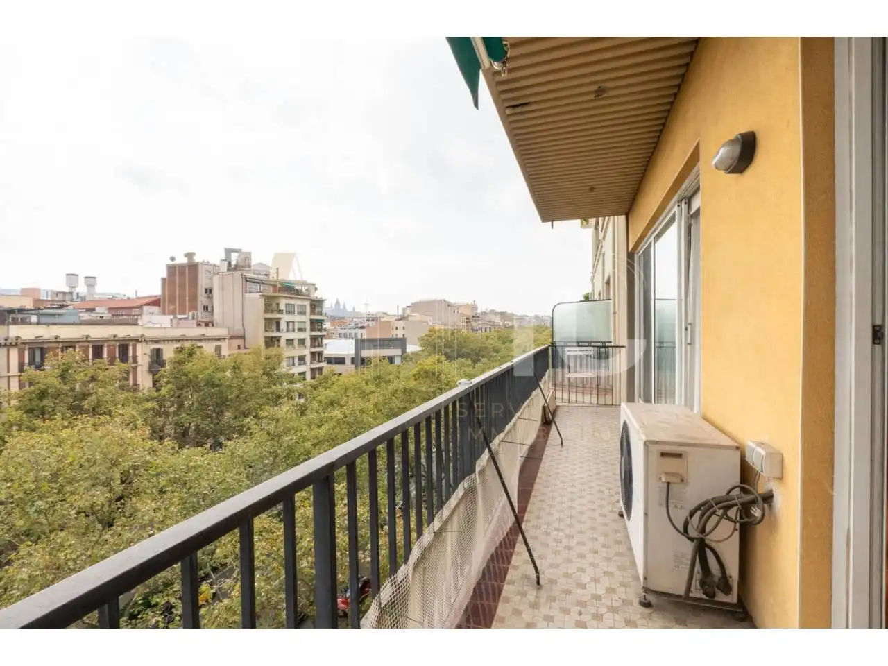 Terrassa de Pis en venda en Barcelona amb Aire condicionat, Calefacció i Traster