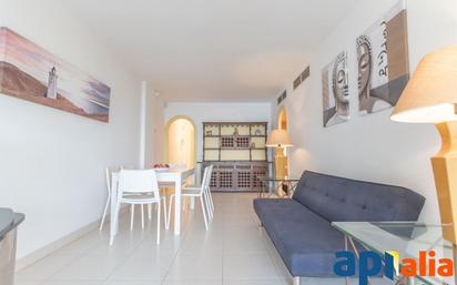 Living room of Flat for sale in Salou  with Air Conditioner, Terrace and Balcony