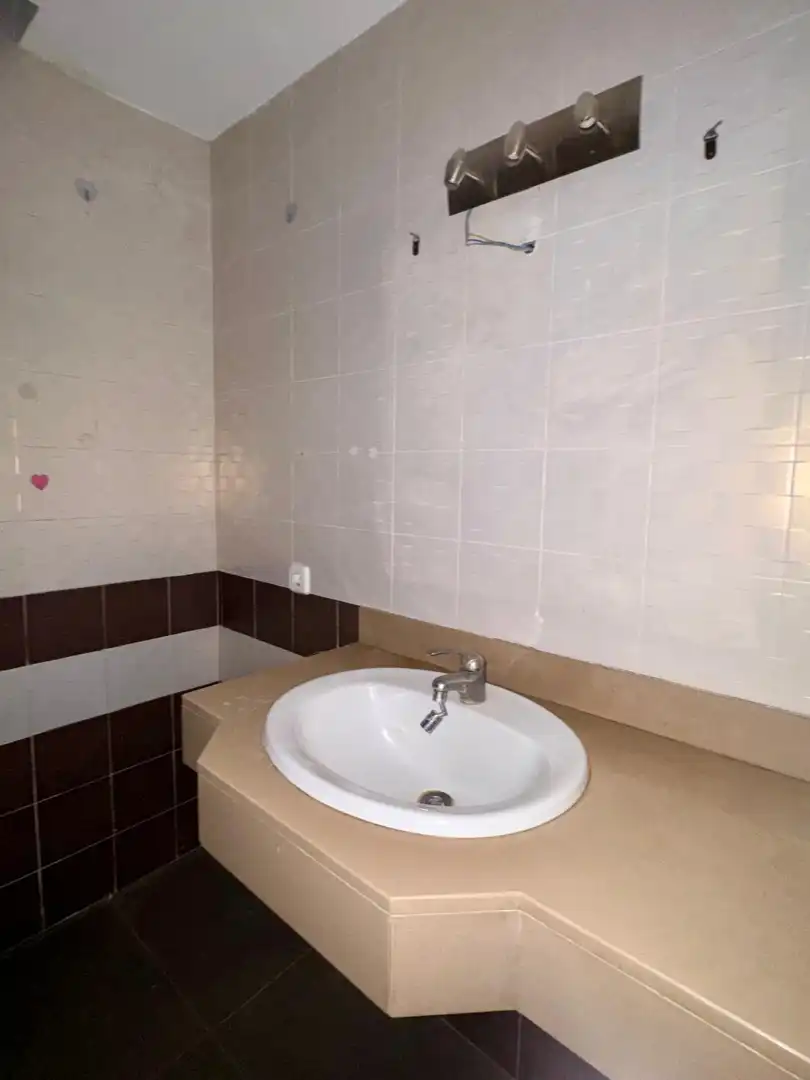 Baño de Casa o chalet en venta en Vall-llobrega con Calefacción