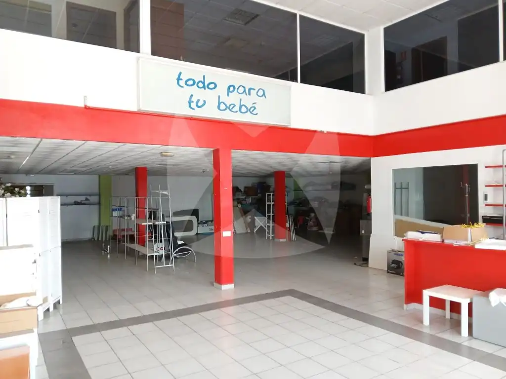 Nau industrial en venda a Calle Nueva Creacion, imagen 2