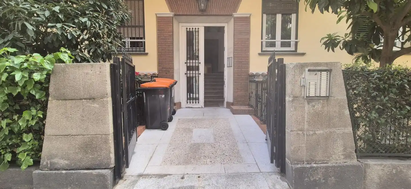 Piso en venta en De Los Señores De Luzón, 4, Palacio