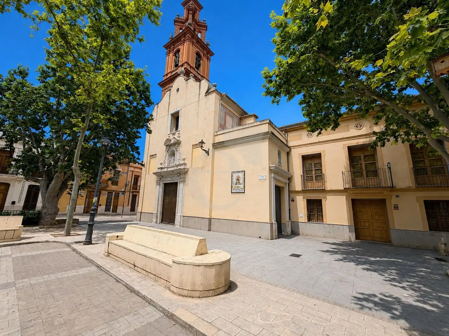 Vista exterior de Casa adosada en venda en Valencia amb Terrassa