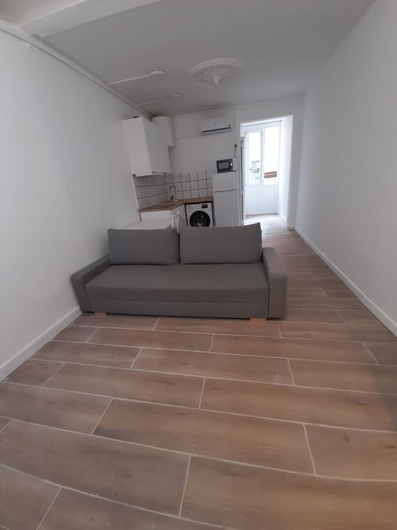 Loft de alquiler en Carrer de Galileu, Sants