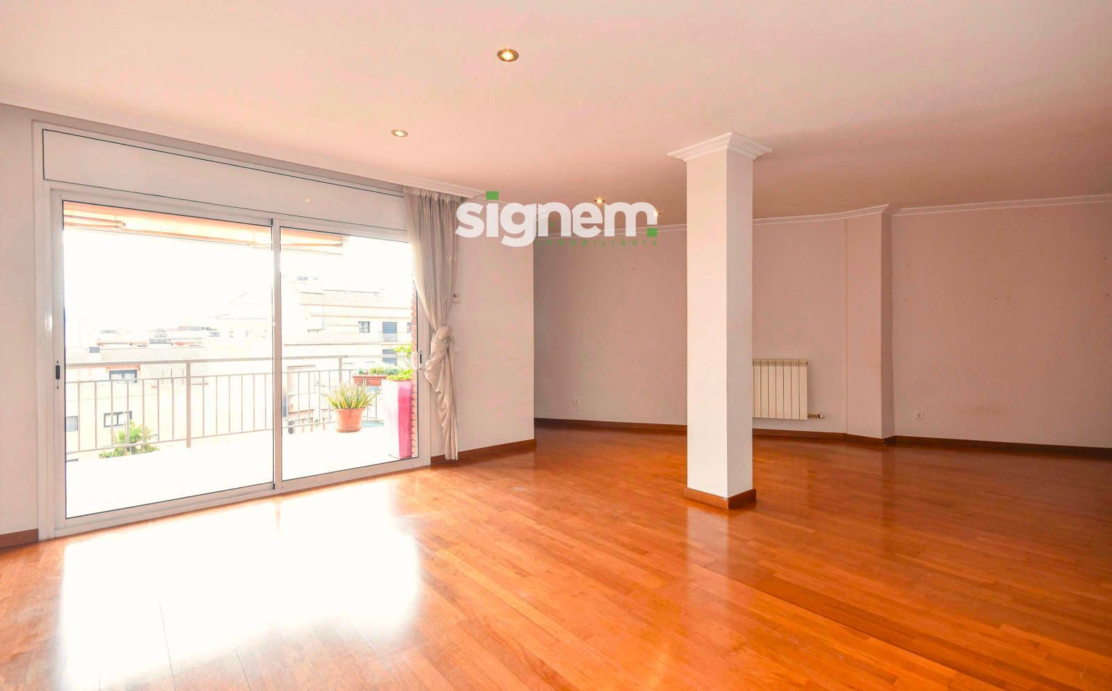 Bedroom of Duplex for sale in Manresa  with Heating, Parquet flooring and Terrace