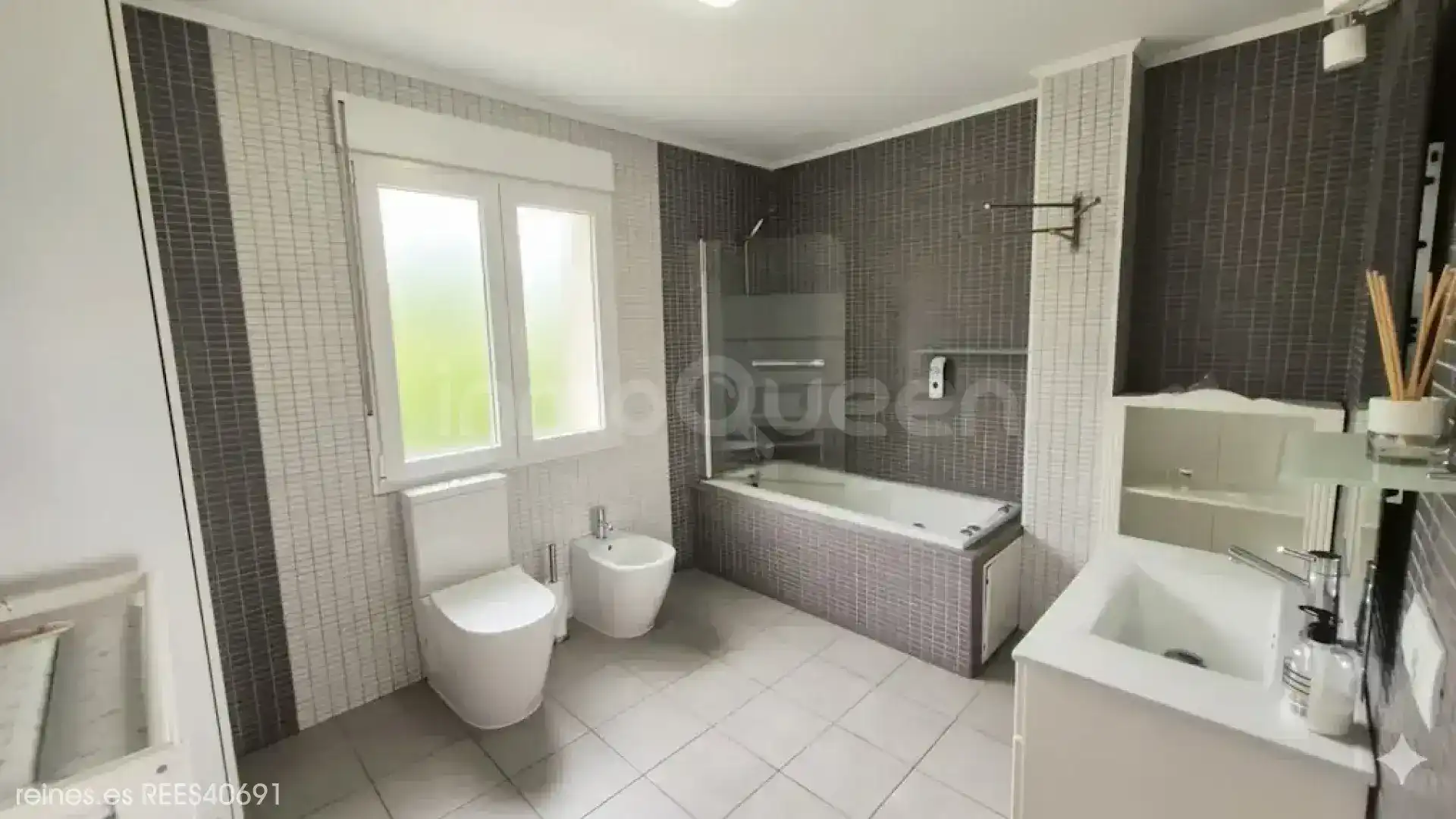 Chalet con jardín en venta en N/A, imagen 14