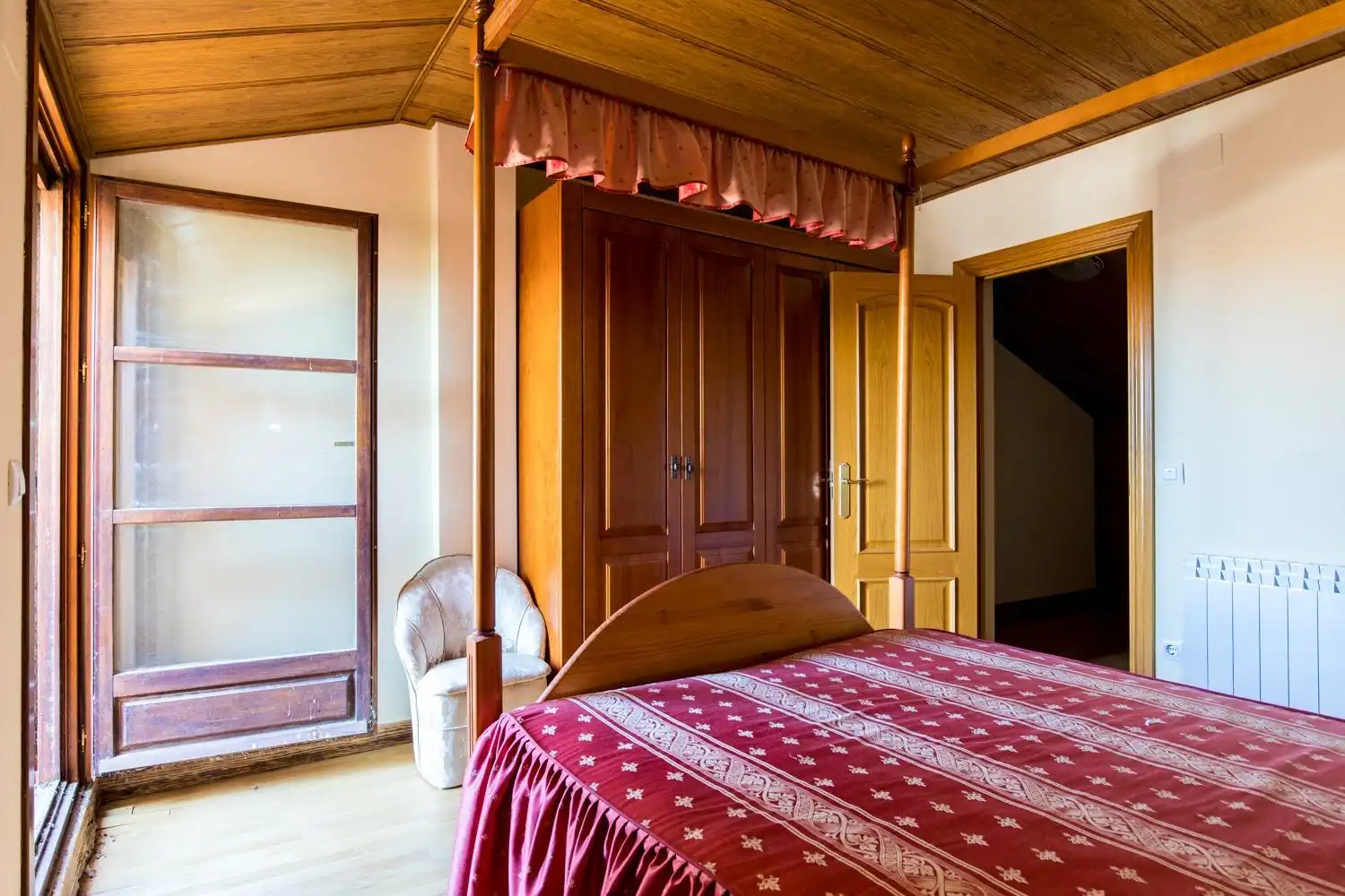 Habitación de Ático en venta en Borja con Calefacción, Parquet y Terraza