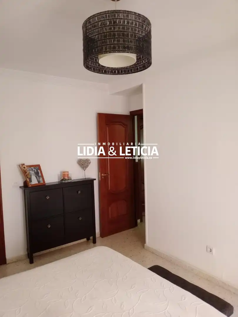 Dormitori de Pis en venda en Alcalá de Guadaira amb Aire condicionat, Calefacció i Jardí privat