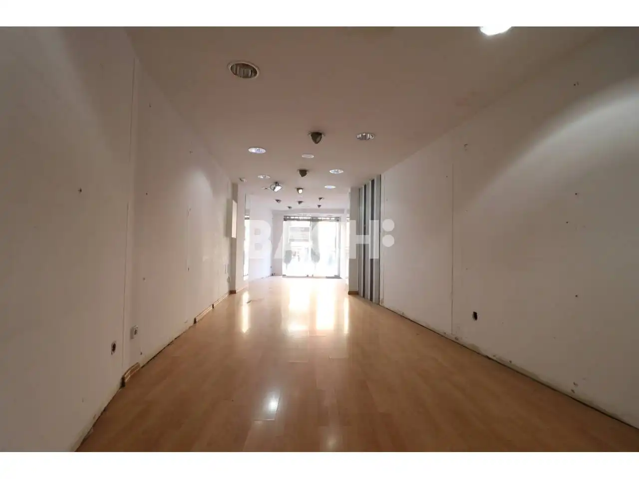 Locale commerciale in affitto a Rambla Passeig 18, imagen 4