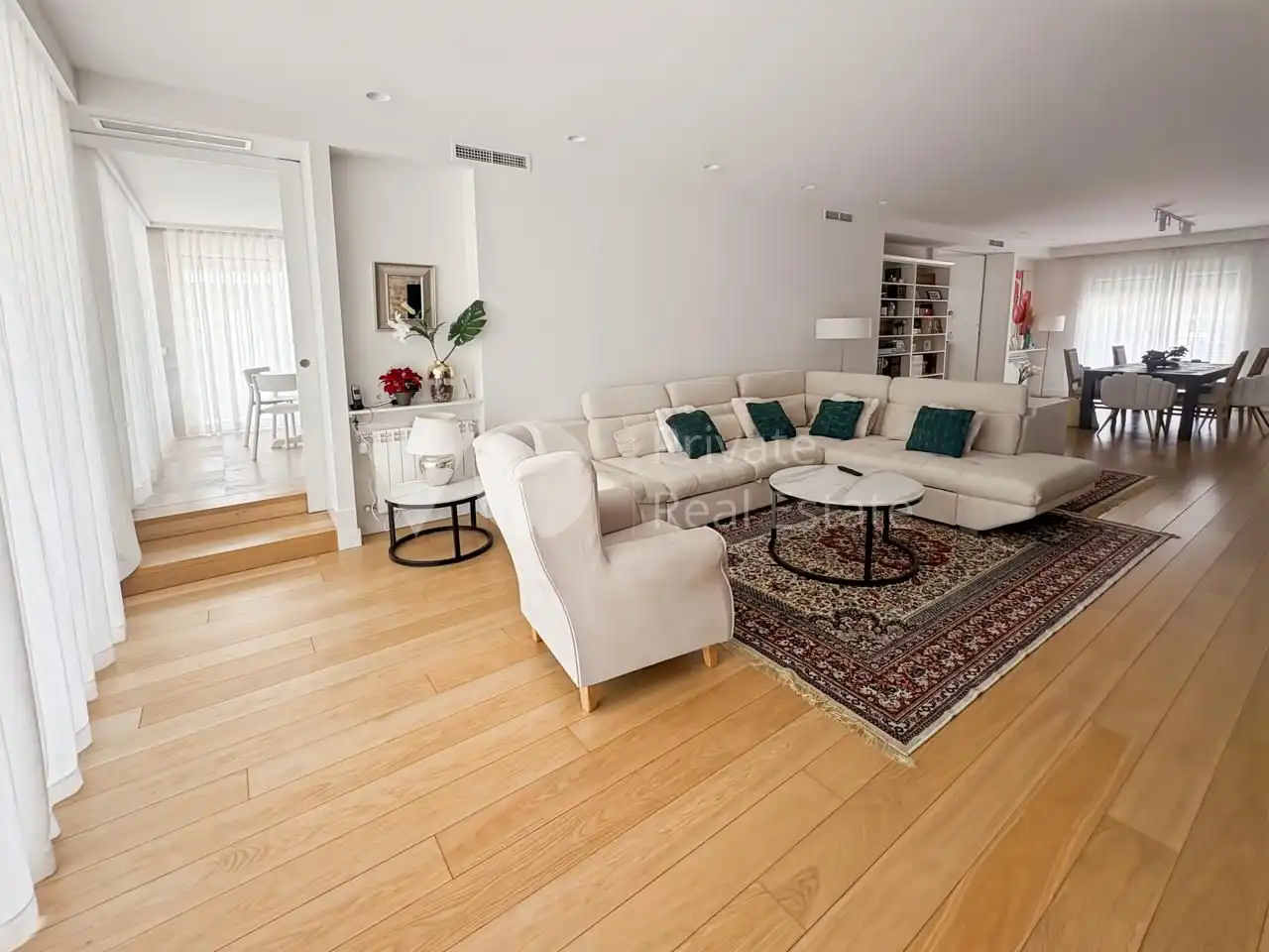 Living room of Houses for sale in Boadilla del Monte  with Air Conditioner, Heating and Private garden