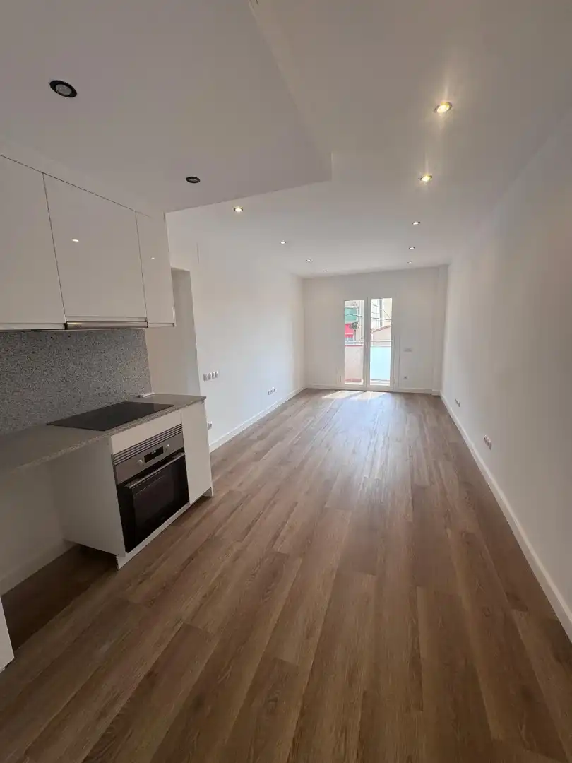Flat for sale in Sant Vicenç Dels Horts