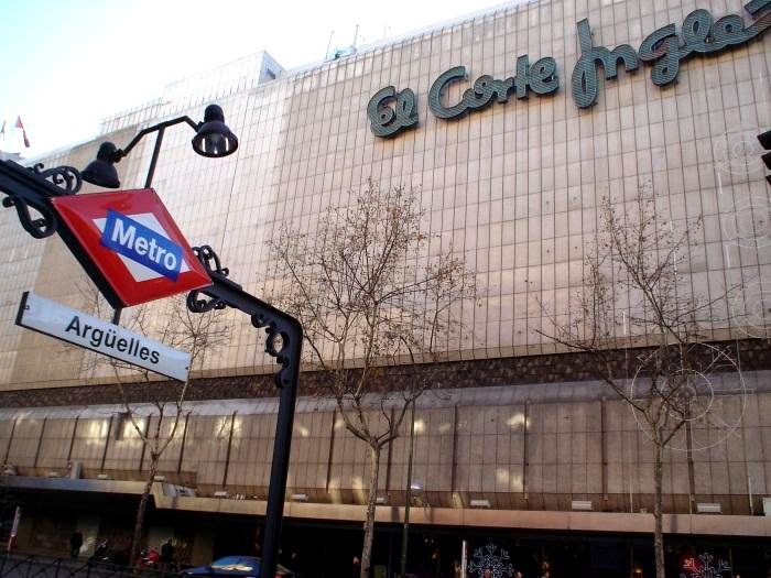 Vista exterior de Planta baixa en venda en  Madrid Capital amb Aire condicionat, Calefacció i Parquet