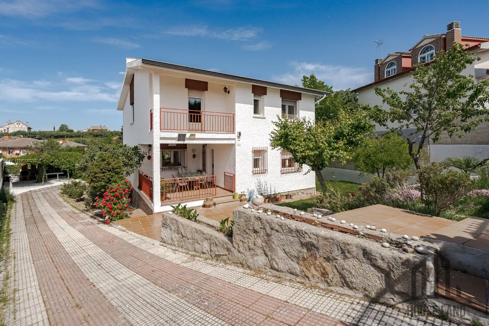 Vista exterior de Casa o chalet en venta en El Casar con Calefacción
