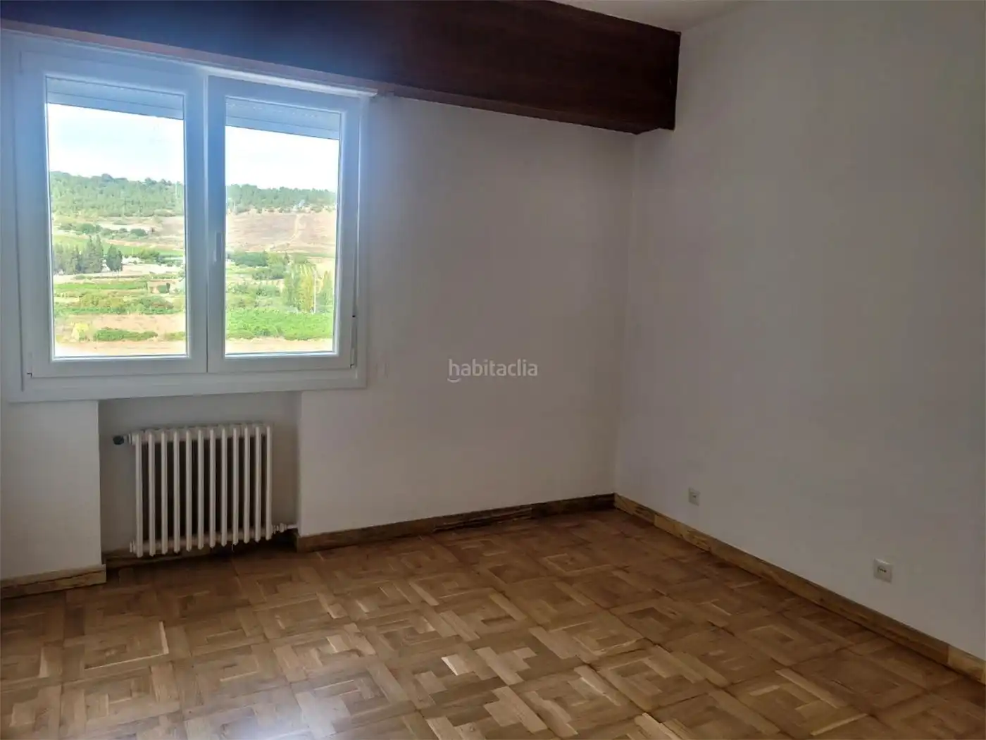 Flat for sale in Calle Víctor Romanos 11, imagen 3