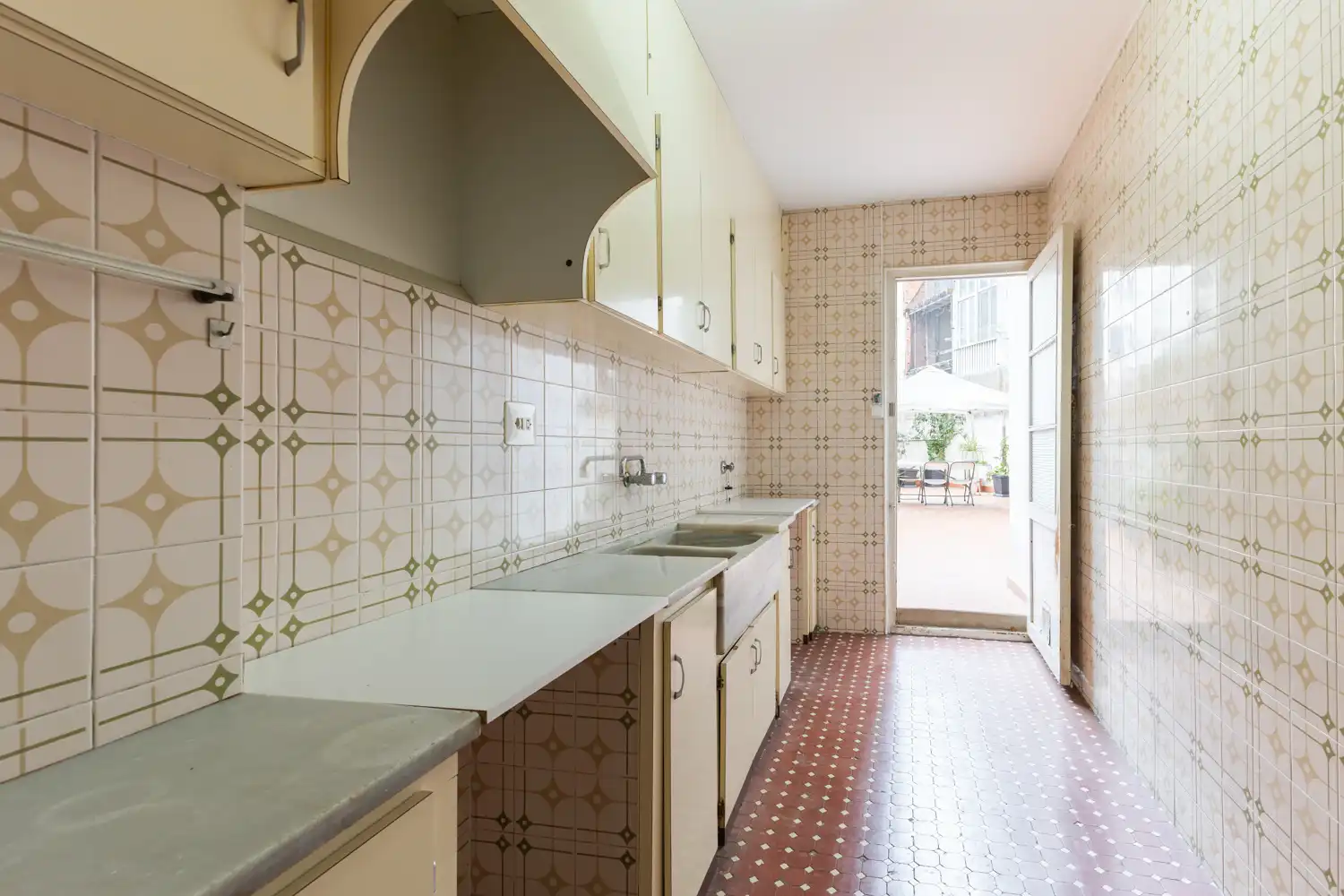 Kitchen of Flat for sale in Valencia  with Heating and Terrace
