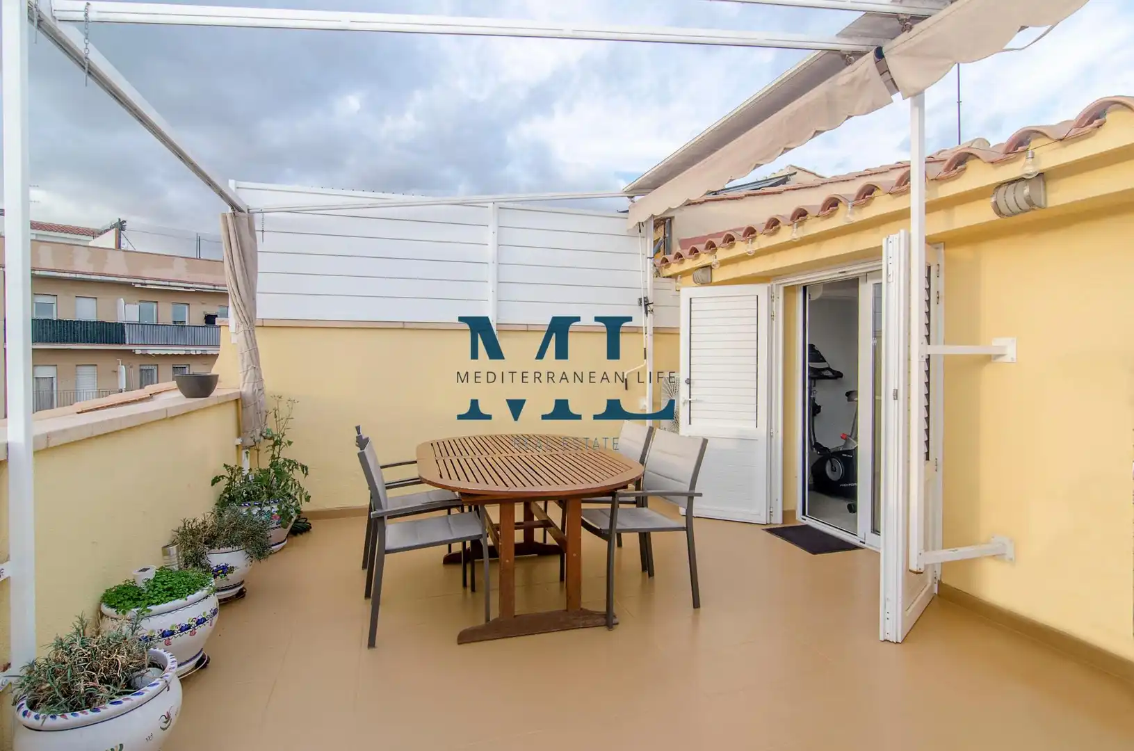 Ático en venta en d'Enric Morera, Santa Maria - L'Eixample - Sud Sumella