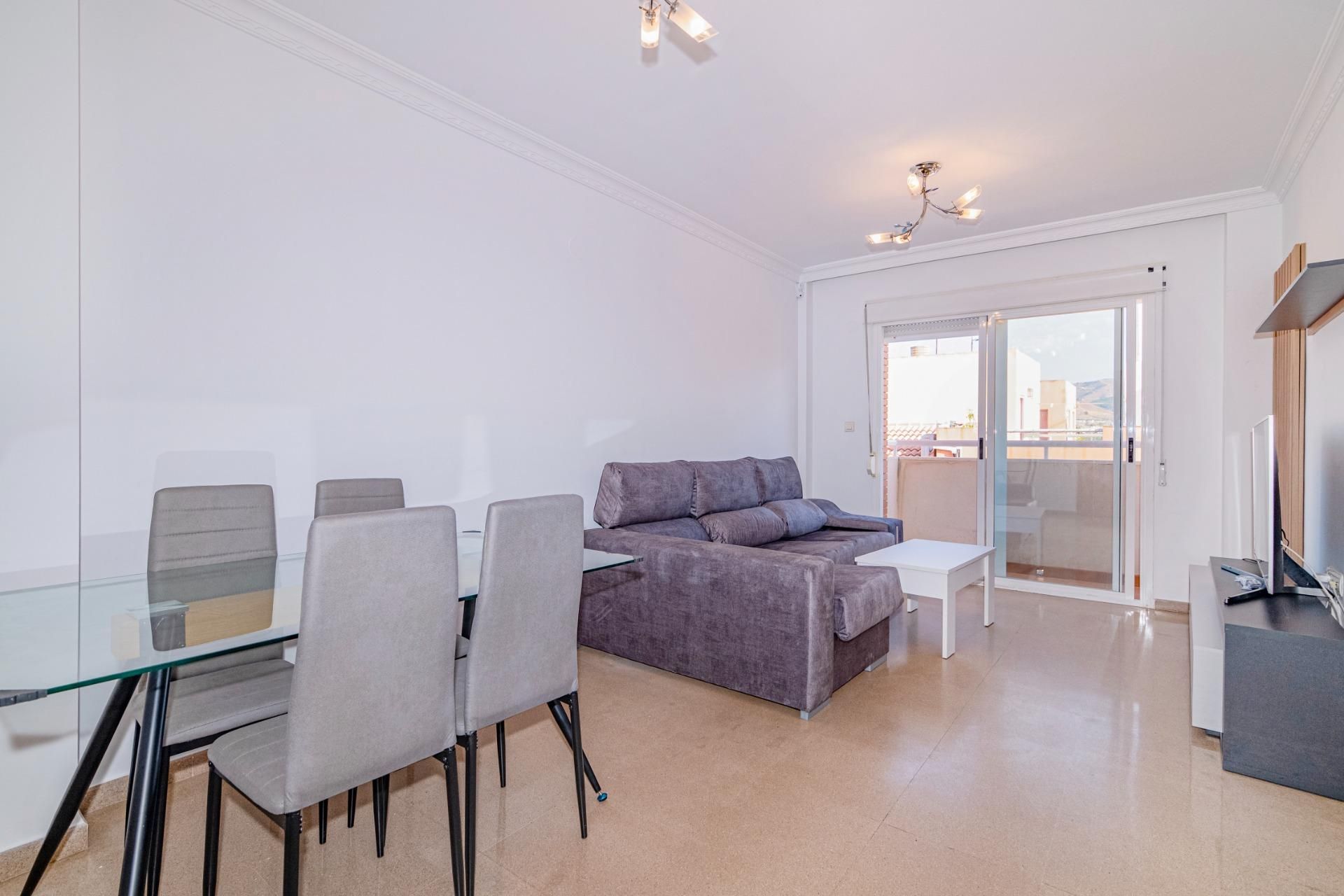 Sala d'estar de Pis en venda en Motril amb Terrassa i Balcó