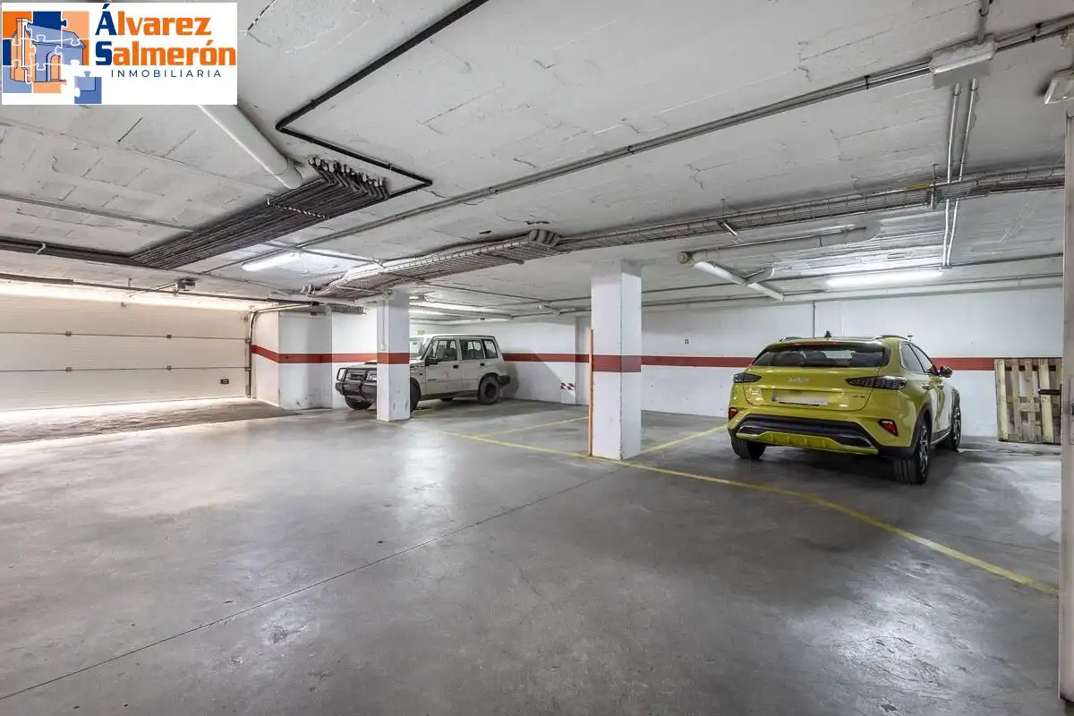 Flat with lift for sale in Barrio de la Vega, imagen 21