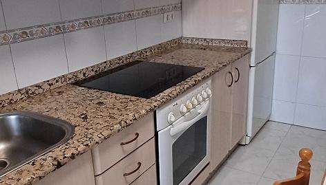 Foto 2 von Wohnung zur Miete in Avenida Rosalía de Castro, O Milladoiro, Ames